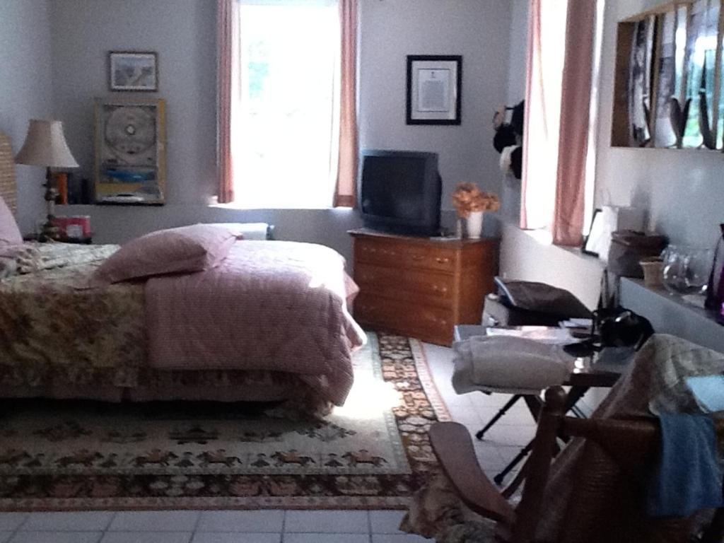 Josephine'S On The Bay Bed And Breakfast Hull Værelse billede