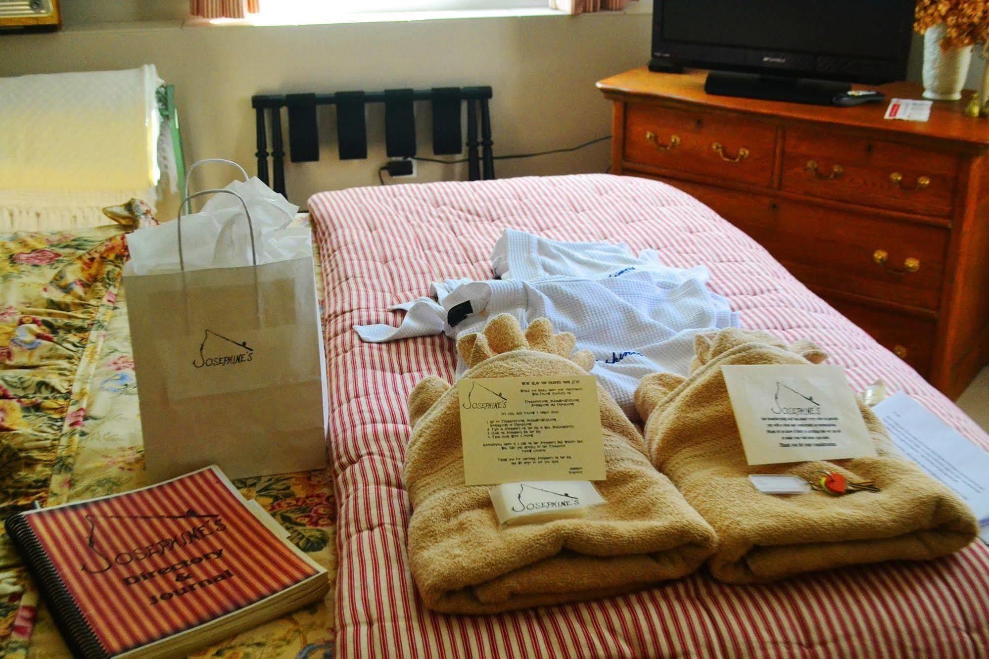 Josephine'S On The Bay Bed And Breakfast Hull Eksteriør billede